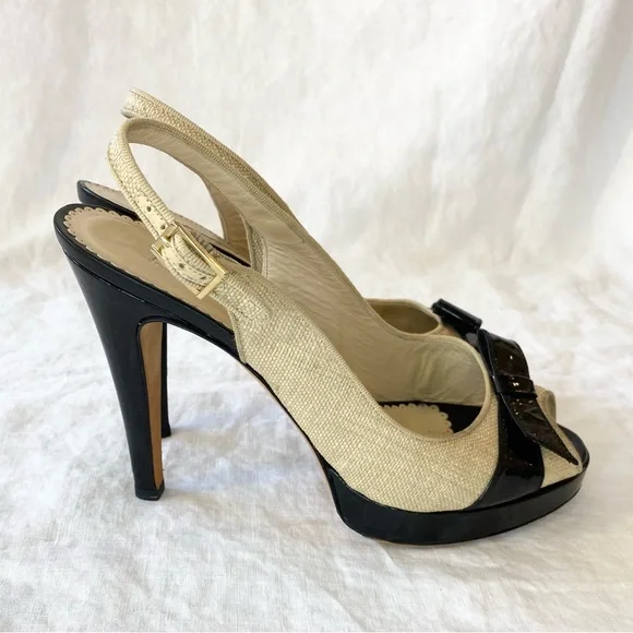 Oscar de la Renta Peep Toe Heels - Picture 3 of 15